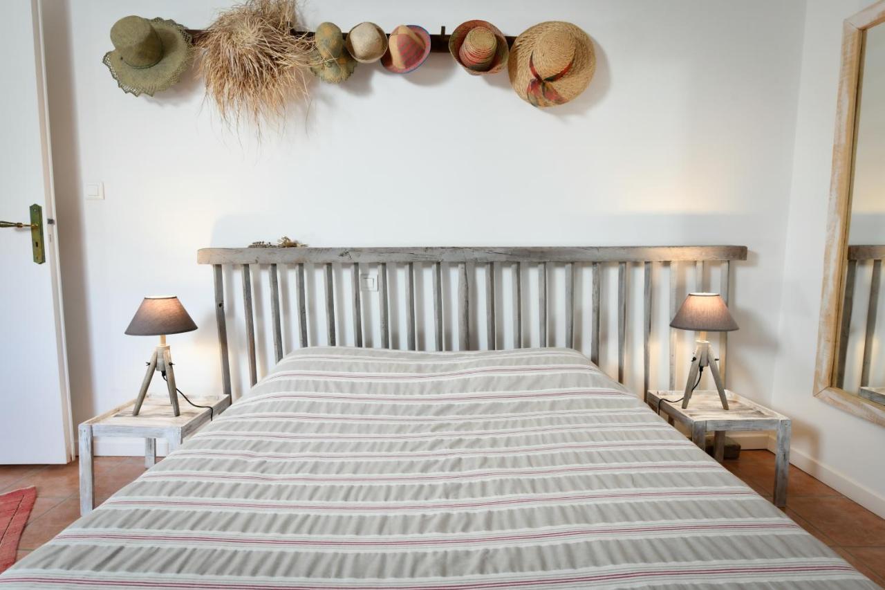 La Ferme Dague Bed & Breakfast Lasseube Exterior photo