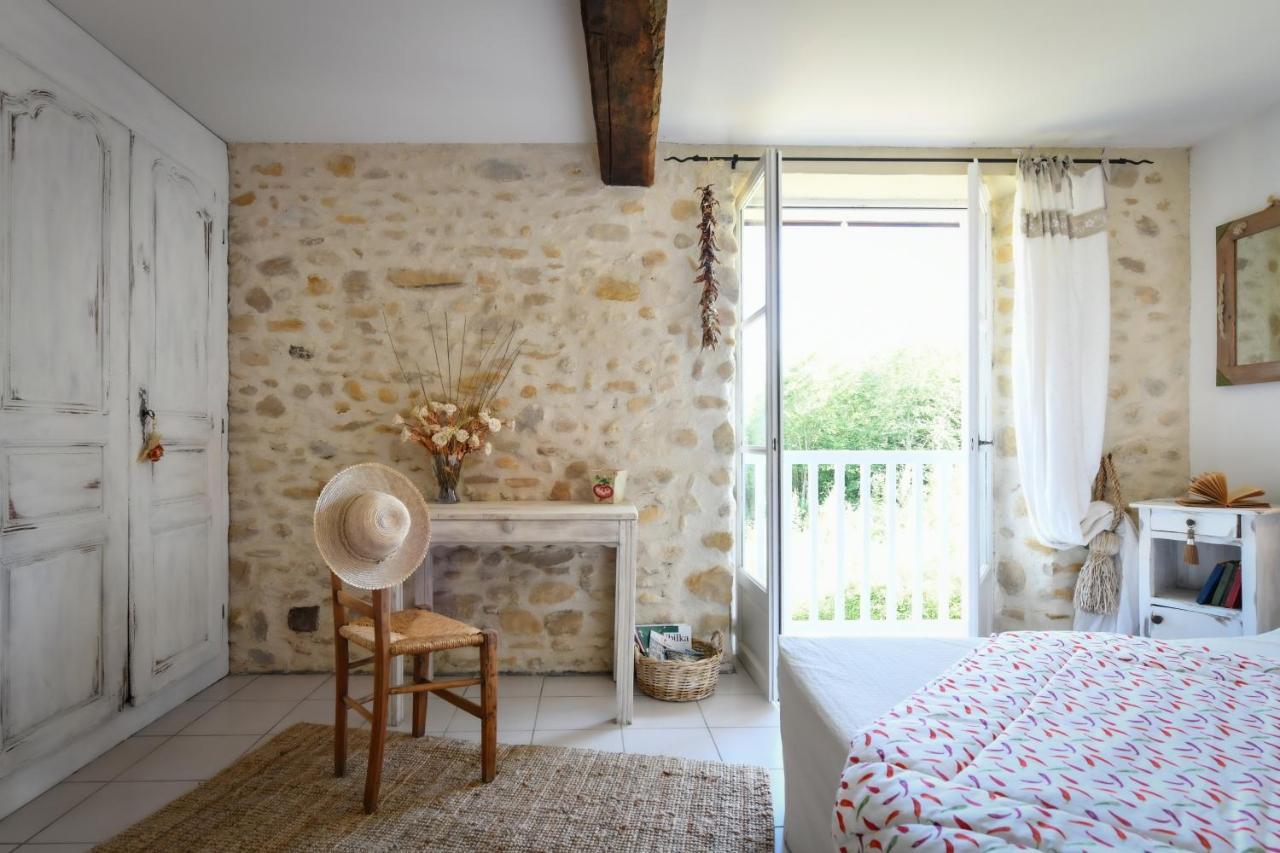 La Ferme Dague Bed & Breakfast Lasseube Exterior photo