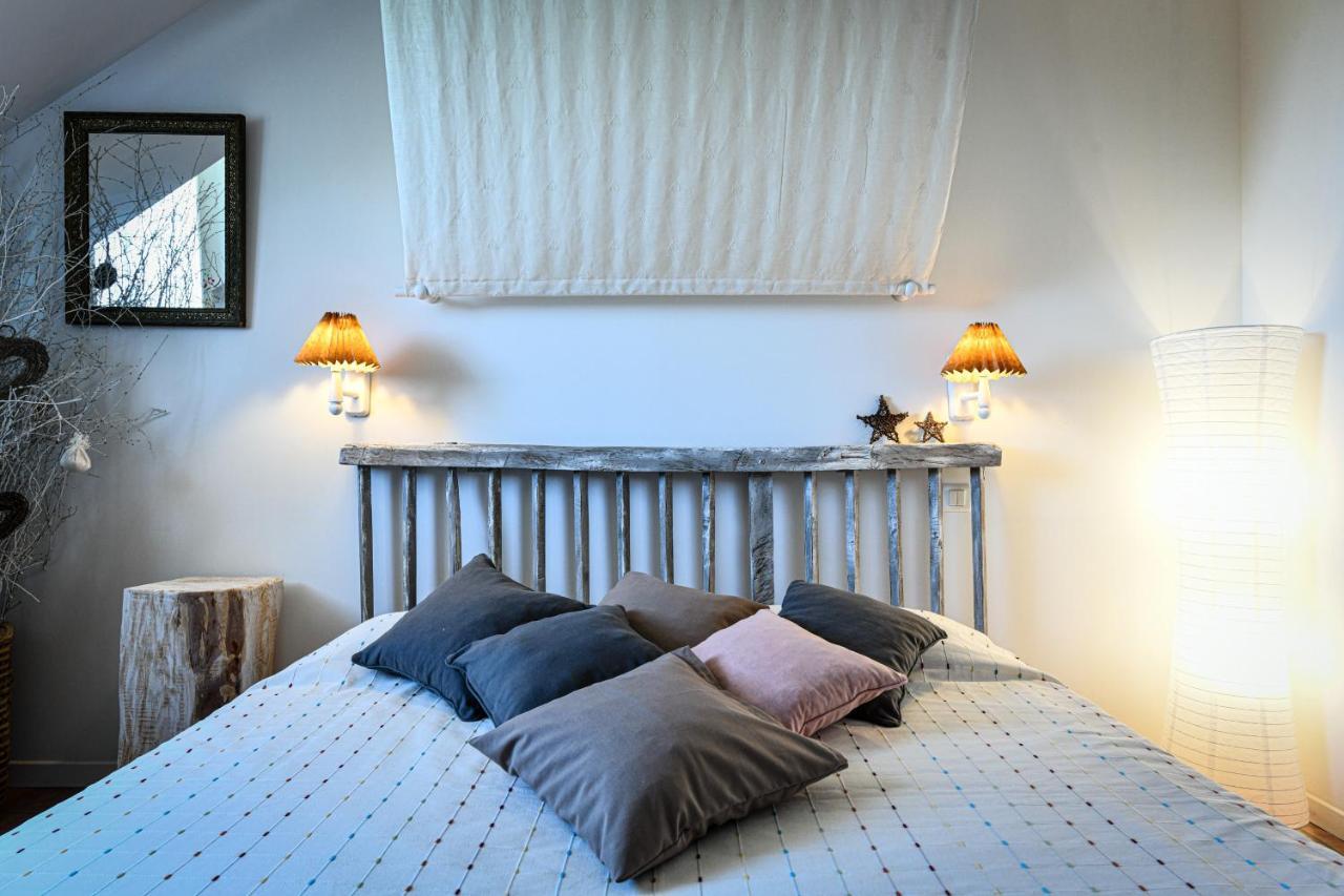 La Ferme Dague Bed & Breakfast Lasseube Exterior photo